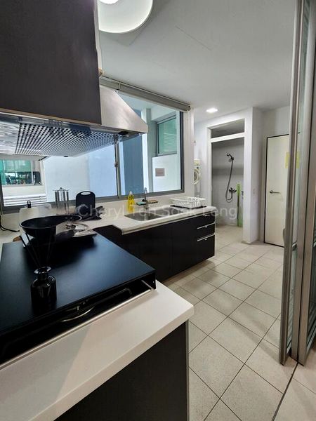 6 Bed Condo for Rent in  The Infiniti - Image 9